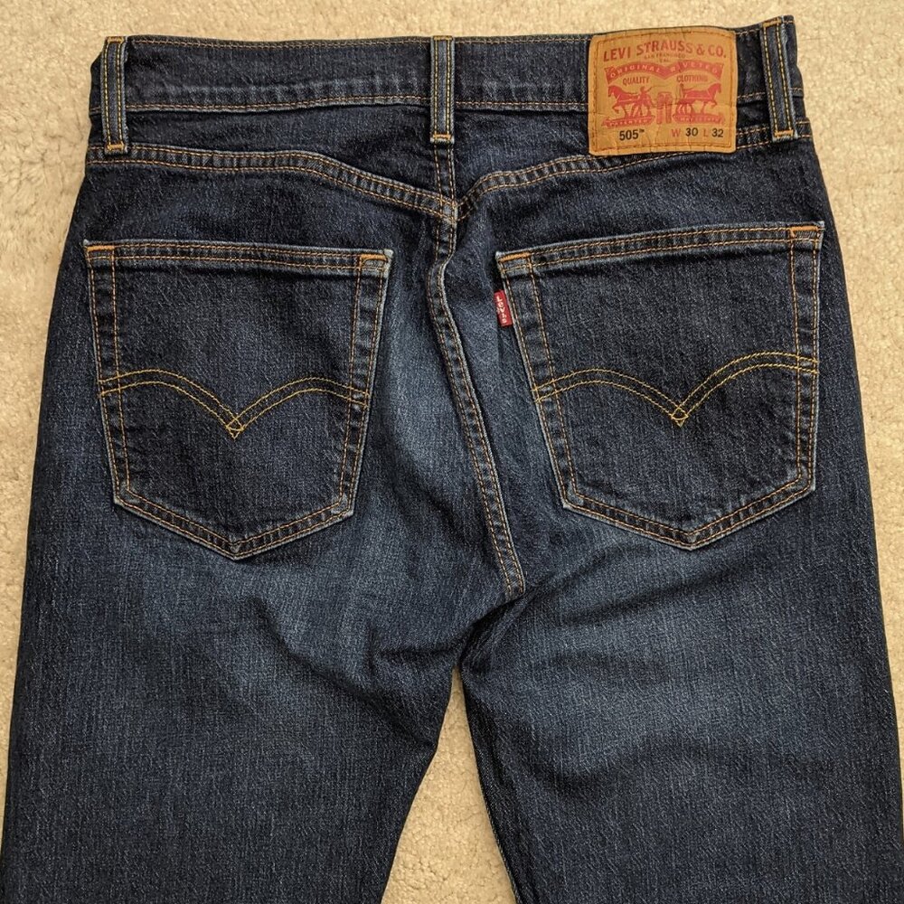 Levi's 505 jeans 30W x 32L - Picture 4 of 11